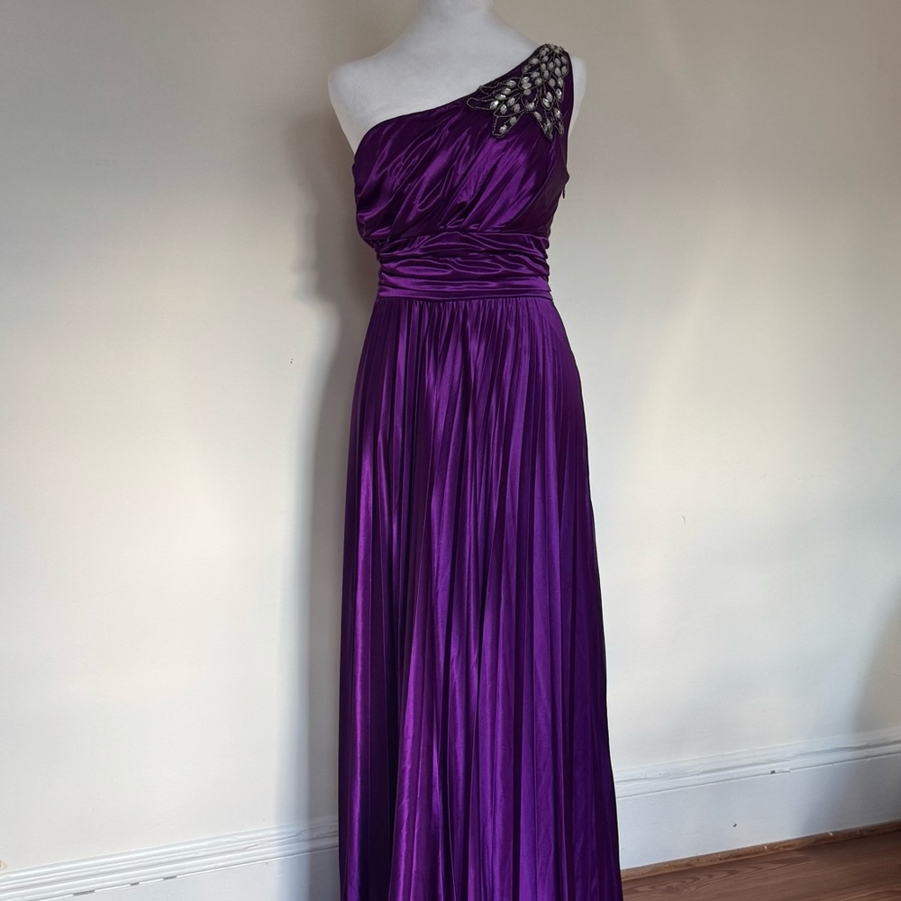 Speechless One-Shoulder Purple Evening Gown – Size L